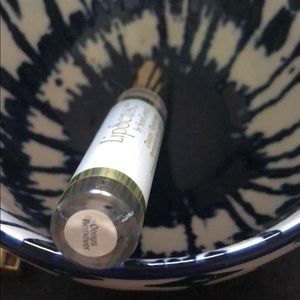 Lipsense oops remover